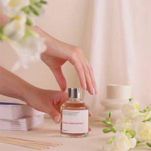 Gourmand White Flowers Room Diffuser